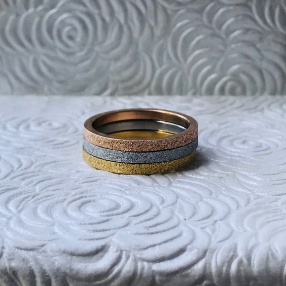 Set Of 3 Cute Gold Sparkly Rings - Picture 6 of 6